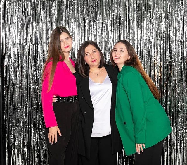ni_prosto_studio.bsk в LOOKY. #косметологбийск,#перманентбийск,#ламинированиересницбийск,#чисткалицабийск,#губыбийск,#бровибийск,#косметологсмедобразованиембийск. ПОЗНАКОМИМСЯ? 

Сейч...