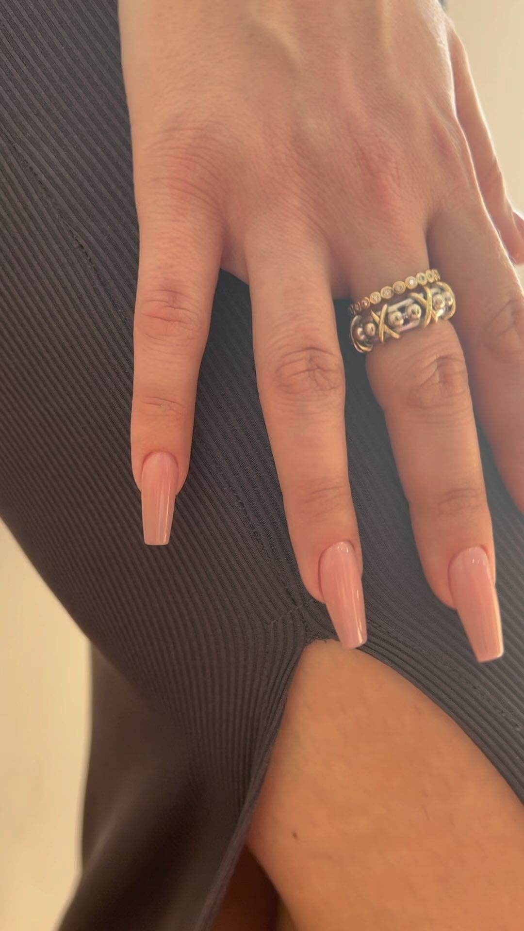 elenasimonovanails в LOOKY. . Всеми любимый НЮД 😍