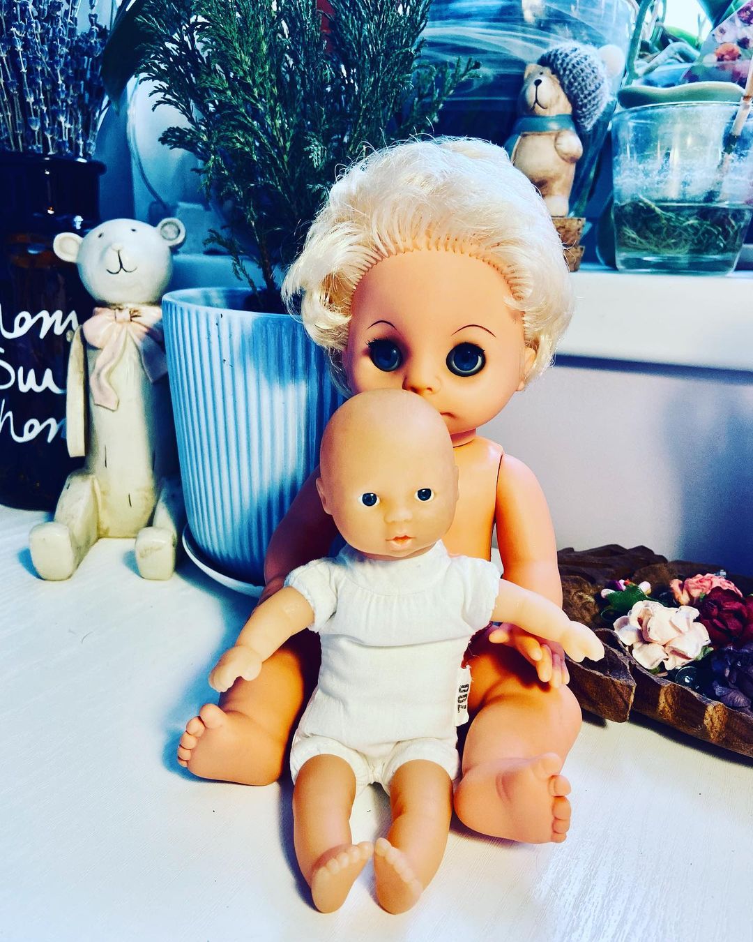 bjd_tn в LOOKY — «Нат, преобразишь кукол детства?» ✂️ 🧵 🪡 
С такой просьбой