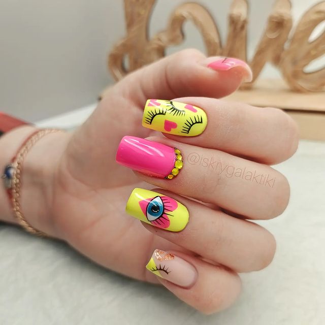 iskry_galaktiki в LOOKY. #искрыгалактики,#мастерманикюраастрахань,#маникюрастрахань,#июнь,#ногтиастрахань,#маникюр,#мастерманикюра,#ногти,#красивыеногти,#яркиеногти,#счастье. А что дальше?

Лето ...