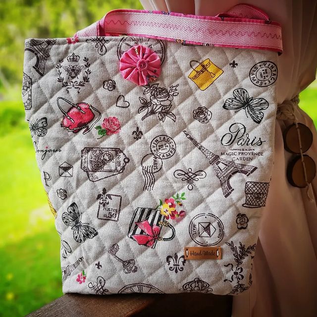 tanyasubb в LOOKY. #quilting,#quilts,#quilt,#quiltsofinstagram,#kostroma,#quiltshow,#авторскаяработа,#patchworkquilt,#шьюсама,#modernquilts,#quilted,#ручнаяработа,#slowsewing,#instagramrussia,#эксклюзив,#хэндмэйд,#рукоделиедлядома,#thimbleblossoms,#patchwork,#rukodelnye_dela#quiltshows,#fmq,#customquilting,#freemotionquilting,#пэчворк,#лоскутноешитье,#рукоделие,#стежка,#свободноходоваястежка. Моя новая  работа. Л...