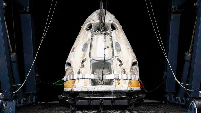 elonmusk14641 в LOOKY — Following an 8-day stay aboard the International Space Stati