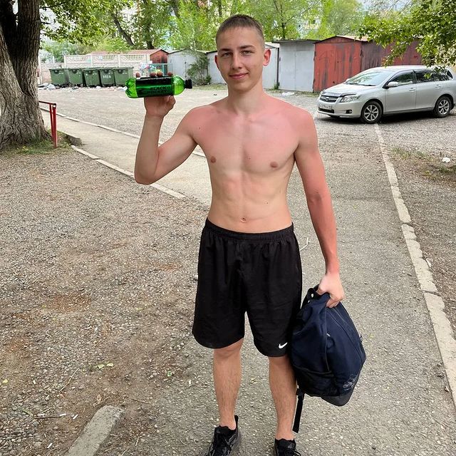 kirillkirill364 в LOOKY. . Стройка ван лаф🥰