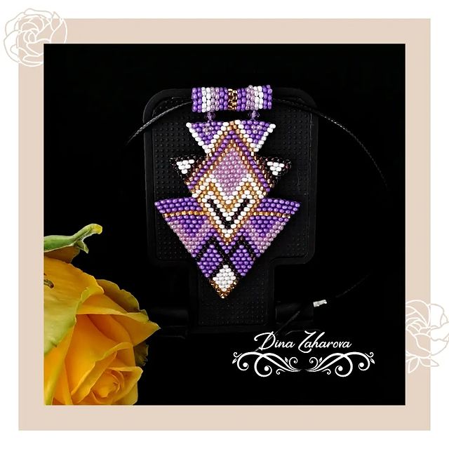 brochka_dina в LOOKY. . Кулон

Изготовлен из...