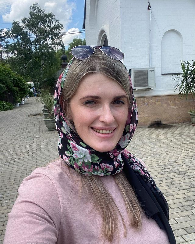 yuliyasikmedved в LOOKY. . null