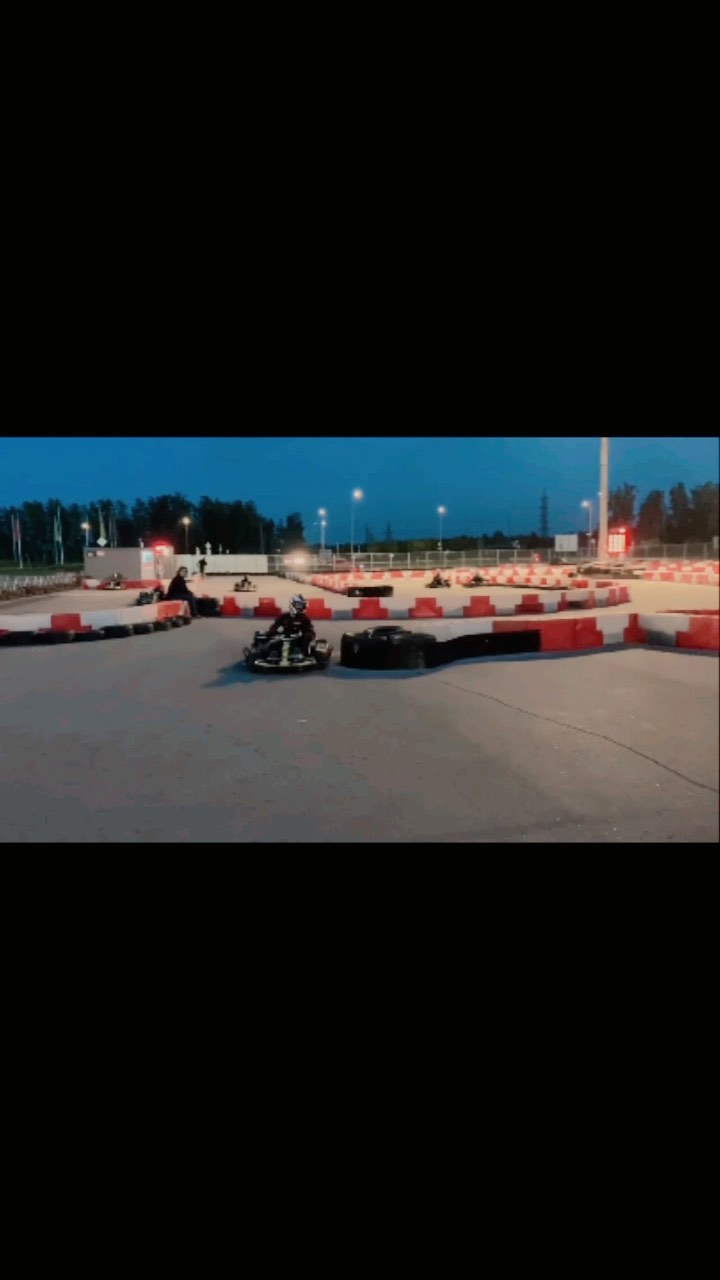 a1exfebruary в LOOKY. #asafevstas,#karting,#kartinglovers,#nizhnynovgorod,#нижнийновгород,#кстово,#честностьпередсобой. Дарите себе незабыва...