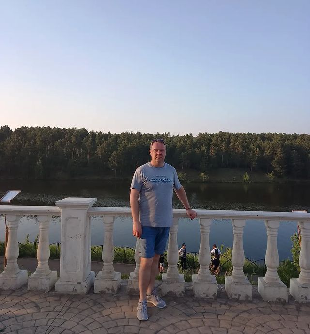 zharkovvictor в LOOKY. . null
