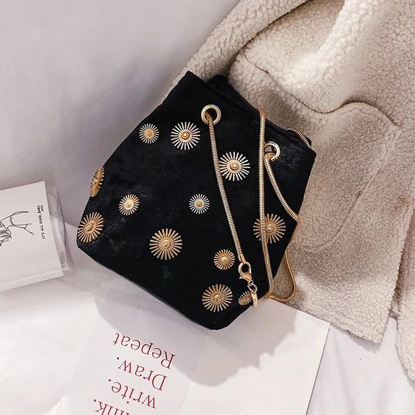 TAYRI BAGS collection в LOOKY. #bags,#fashion,#bag,#shoes,#style,#accessories,#handmade,#handbags,#shopping,#onlineshopping,#handbag,#moda,#love,#bagsforsale,#fashionstyle,#fashionista,#leather,#slingbag,#purse,#fashionblogger,#luxury,#backpack,#clutch,#totebag,#baglover,#bagslover,#clothes,#bagsofinstagram,#instagood,#instafashion. Brand new bags 💜
.
...