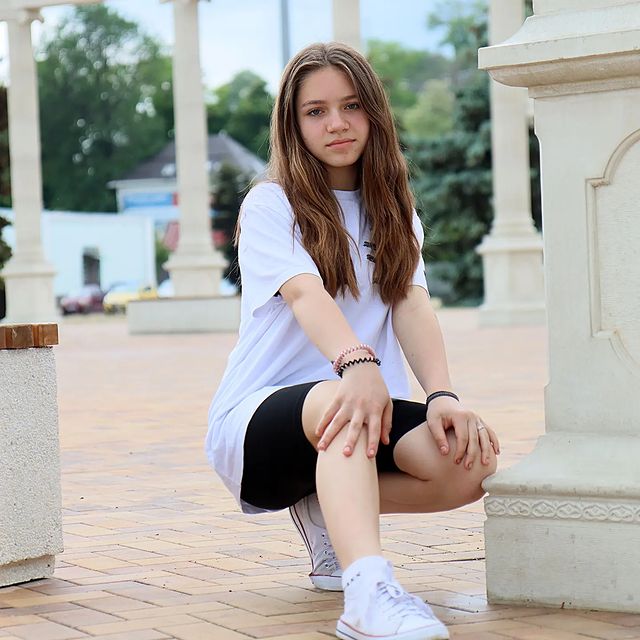 ksyuha_1990 в LOOKY. #любимыедети,#доченька,#семья,#какбыстрорастутдети. Это просто❤️
Как же ...