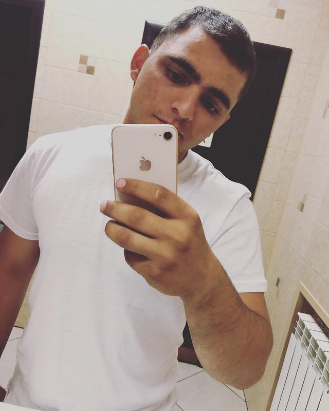 gnuni_ak47 в LOOKY. . null