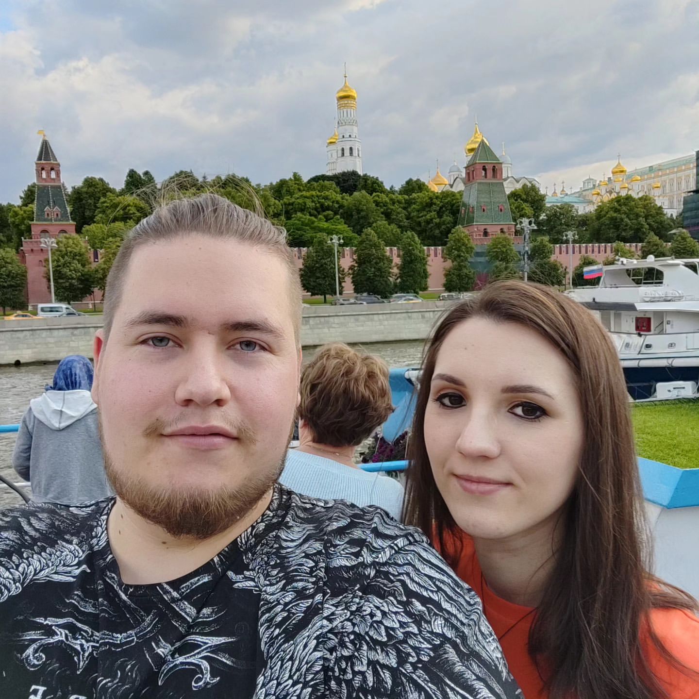 luxe56 в LOOKY. . Прогулочка по Москве...