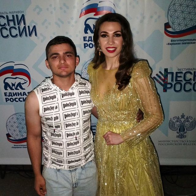 gnuni_ak47 в LOOKY. . Милая Валентина удач...