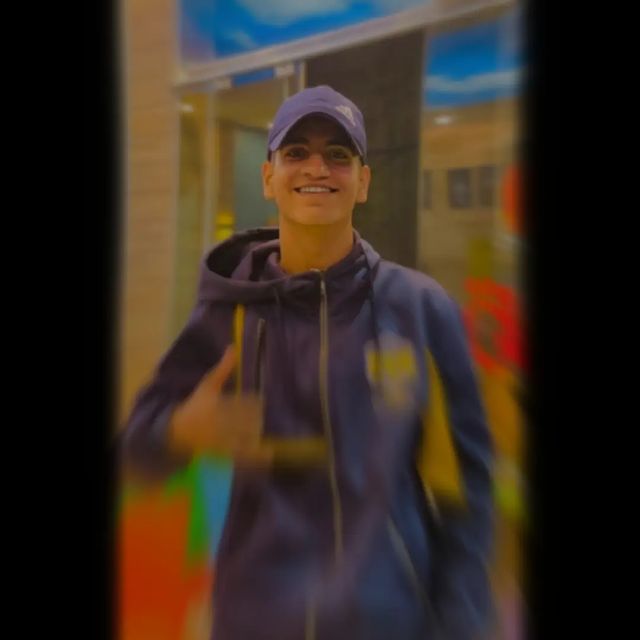 o6i в LOOKY. . ‏المواقف الصعبة تبني...