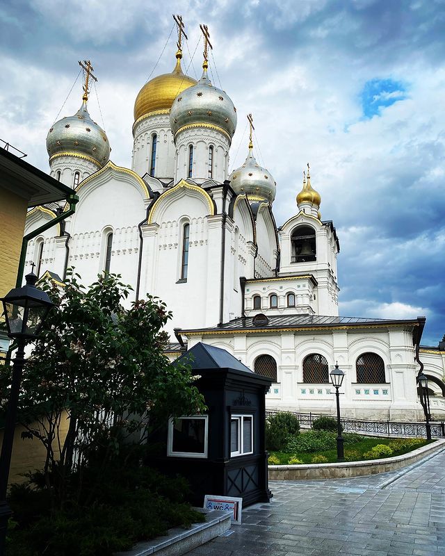 katrienurenkova в LOOKY. #зачатьевскиймонастырь,#кропоткинская. #зачатьевскиймонасты...