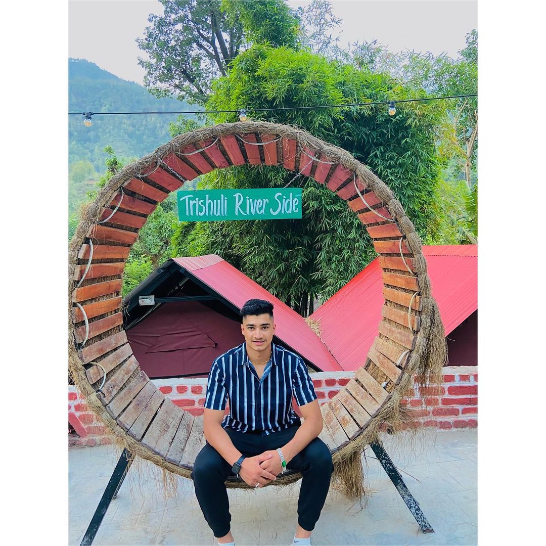 kamal_paudel30 в LOOKY — Just be yourself ,nobody else can do it better.😲