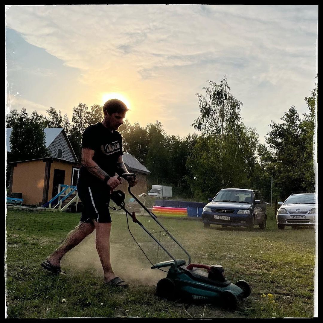 leostep_nsk в LOOKY — Поливаю огород!