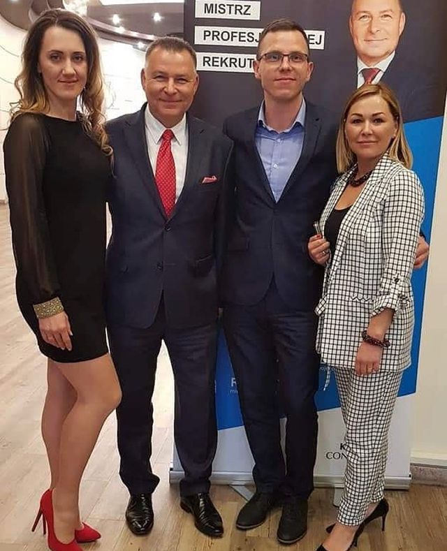 David Martin in LOOKY. #investment,#money,#trading,#invest,#investor,#business,#stockmarket,#canada,#stocks,#finance,#entrepreneur,#forex,#forexaccountmanagement,#financialfreedom,#wealth,#forexsignals,#accountmanagement,#success,#trader,#forextrader,#motivation,#blockchain,#forextrading,#empreendedorismo,#wallstreet,#usa,#passiveincome,#investments,#nft. Atração é comum.✌🏽O...