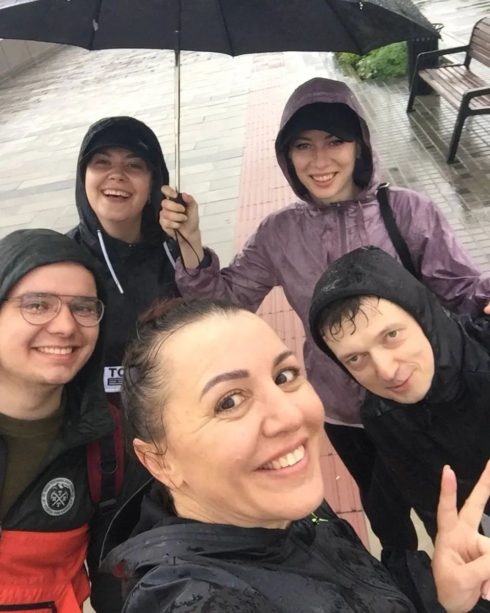 olga_churkina_ в LOOKY — Счастливые лица людей бегавших 1,5ч в дождь 🤪
