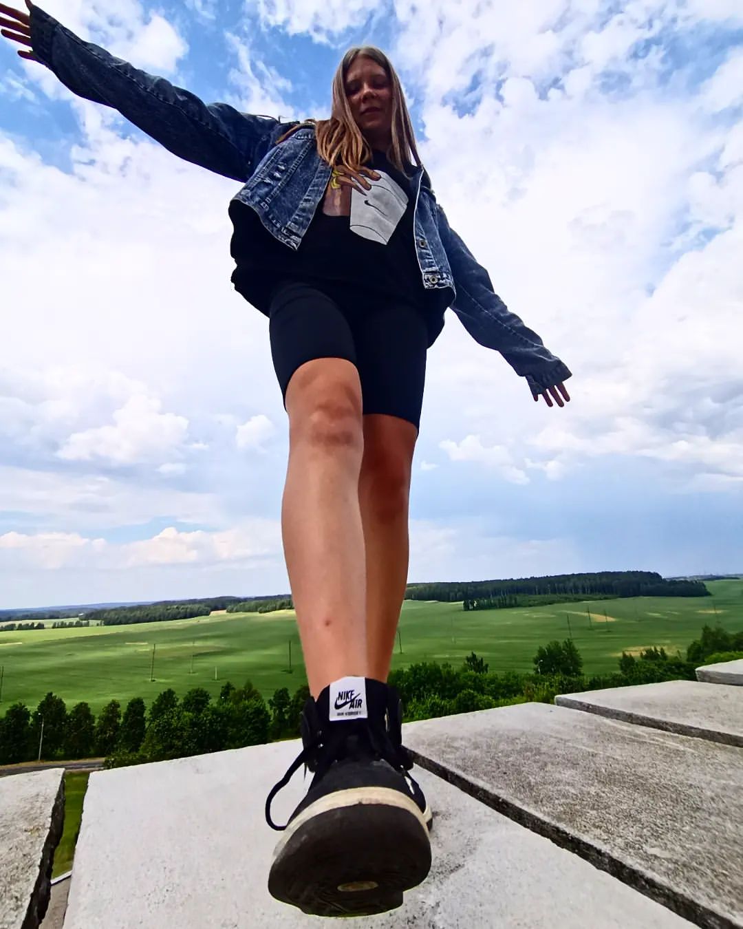 veronika_tsup в LOOKY — Лучшие моменты ещё впереди