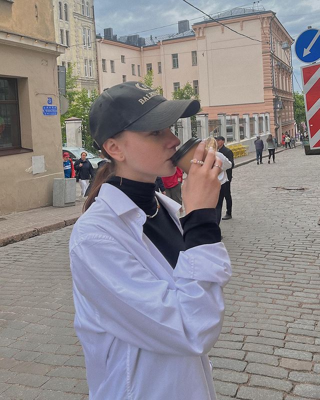 vmogu4ix в LOOKY. #photo,#visual,#aesthetic,#coffee,#spb. Ты светишься по-друг...