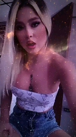 a_l_v_a_r_o___ в LOOKY. . null