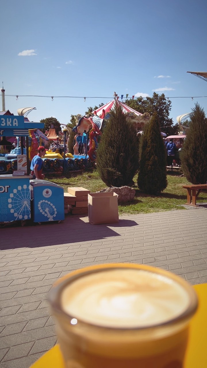 __natash_a в LOOKY. . С праздником!