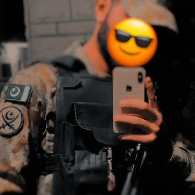 nomi_armyboy в LOOKY. . 😡😡⚔️✌️