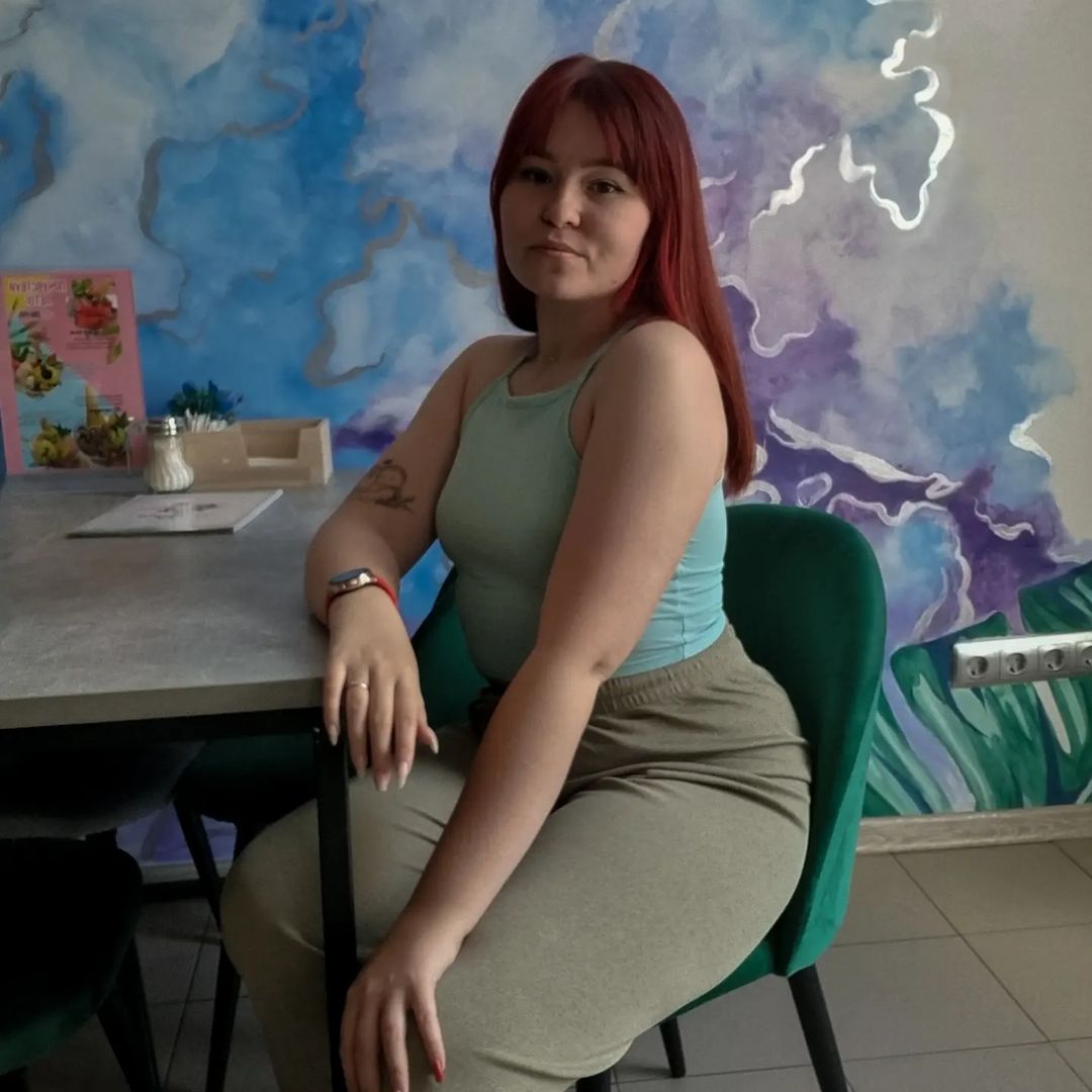 valeryanka98 in LOOKY. . null