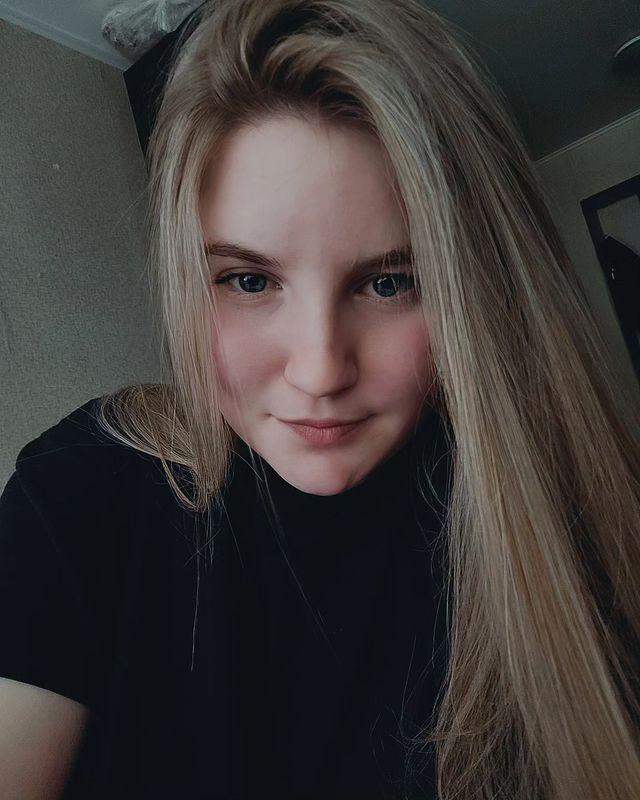 _luna_10_22_ в LOOKY. . 📌Перемены болезнены...