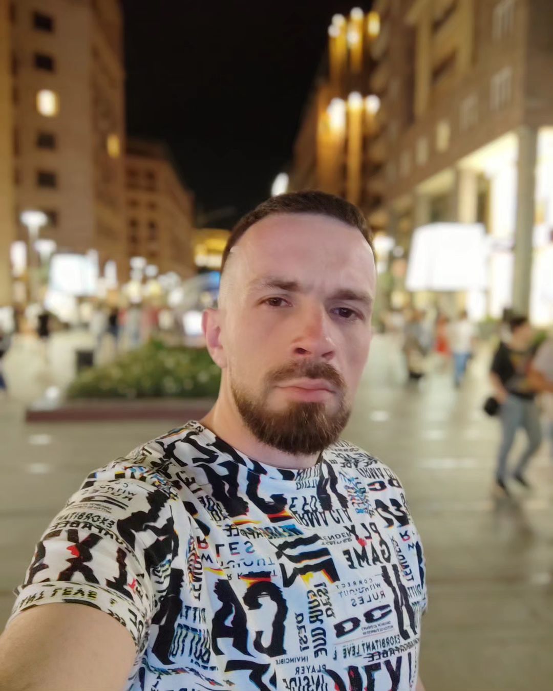 chaotic__entity в LOOKY — публикация
