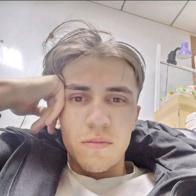 alex_respected в LOOKY. . Очередное сонное утр...