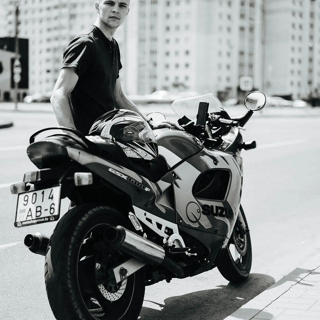 _sszloyden_ в LOOKY. . @pasha_zemchonok
С б...