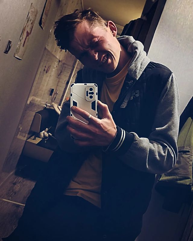lord_mega3ron в LOOKY. . null