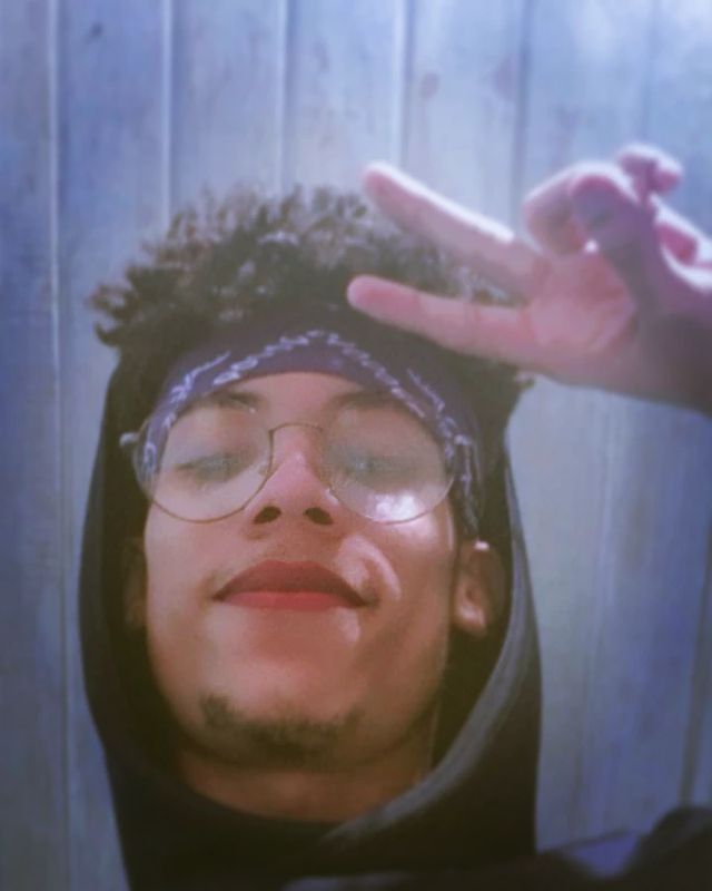 m.n_b.x.t в LOOKY. #eu,#tenhoo,#sonhos,#deser,#numero1,#mode,#model. Um dia eu estarei no...