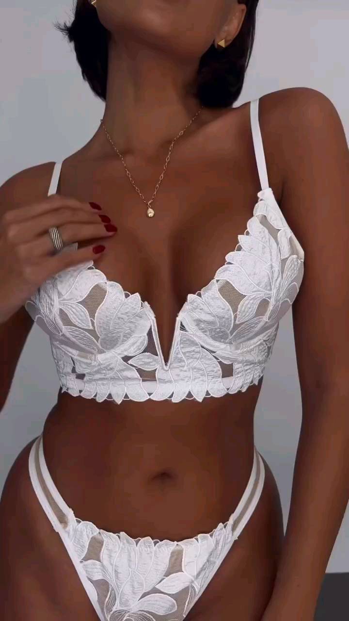 НИЖНЕЕ БЕЛЬЁ ПИЖАМА в LOOKY. . null
