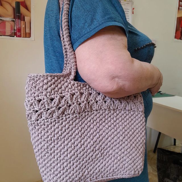 bb_bags.astr в LOOKY. #сумкакрючком,#вязаниекрючком,#вязаниеназаказ,#хендмейдАстрахань,#BB_bags.astr,#hobby,#handmade,#наширукинедляскуки. Вот ещё один заказ в...