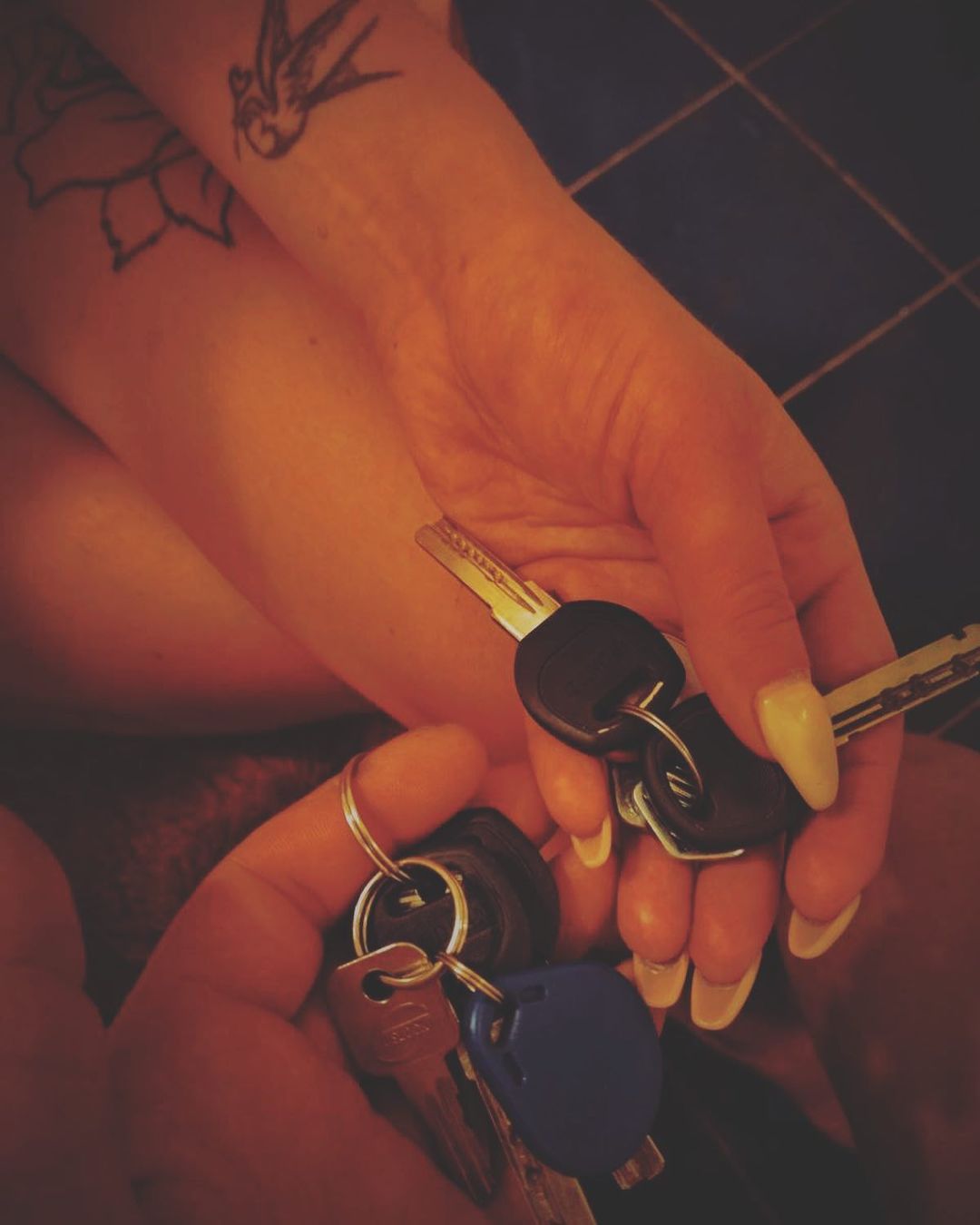 black_kykla в LOOKY — А вот и ключи от нашей новой жизни! @___black_love___2023 сп