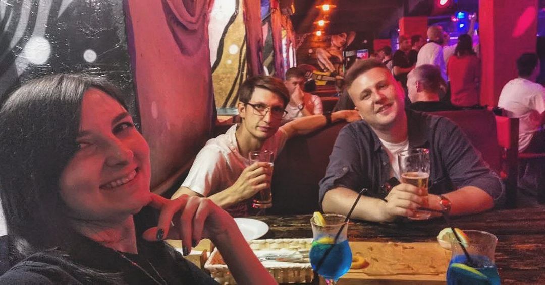 🪩🍺🍷 (пусть будет здесь)