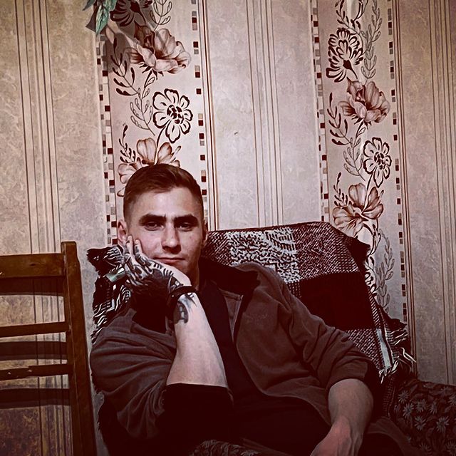 _lights_out_official_ в LOOKY. . null