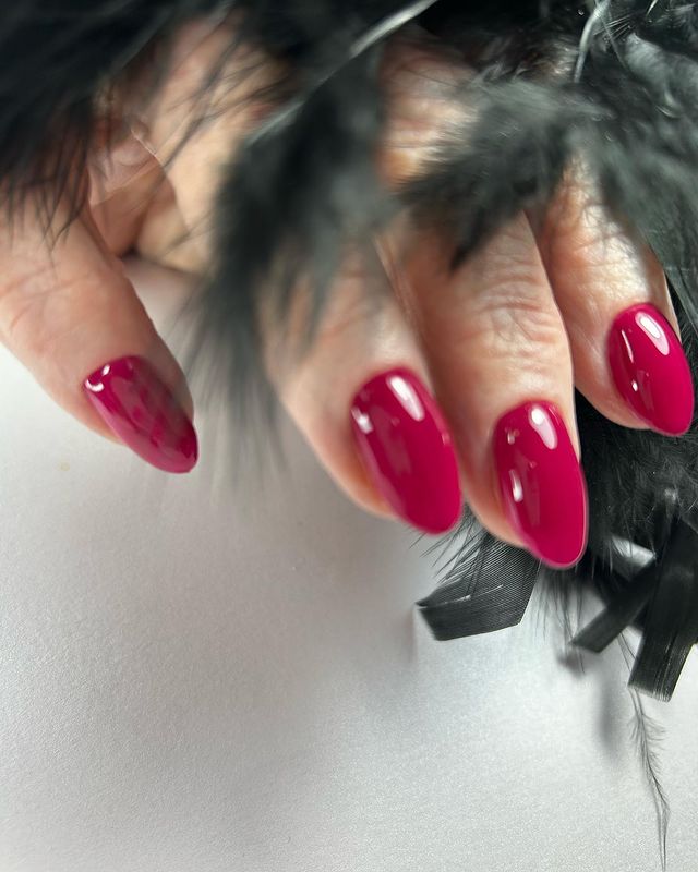 nail.bukaeva43 в LOOKY. . Женщина в любом возр...