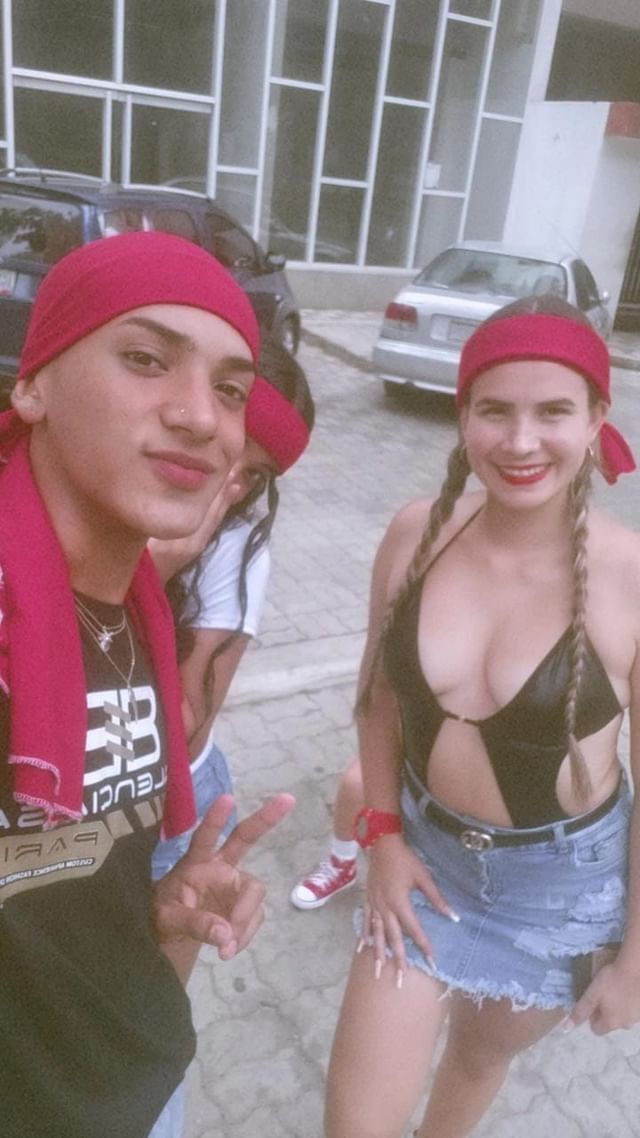 anyergutierrez2710 в LOOKY. . 🥁❤😄 Michell Araujo