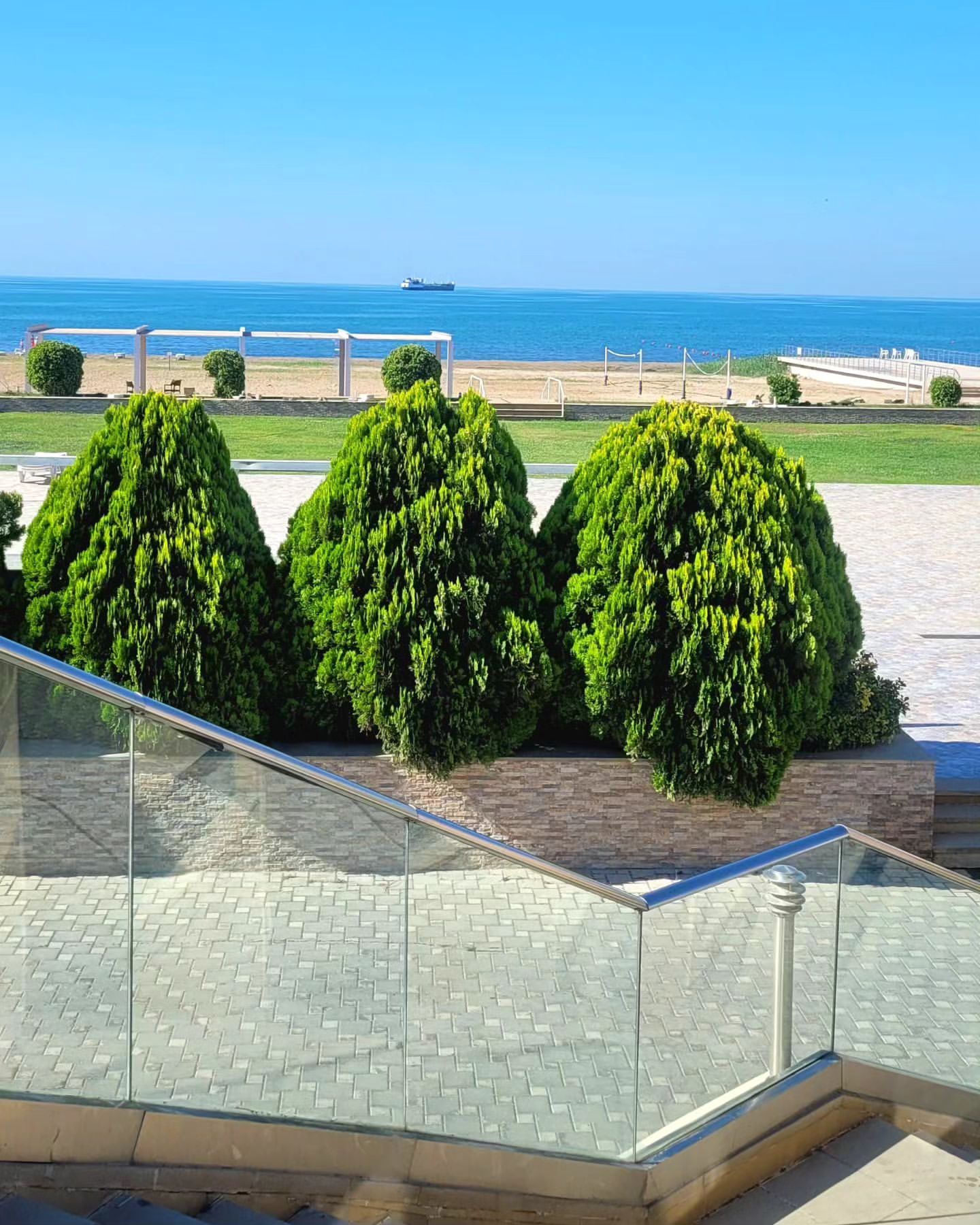 tagankaia в LOOKY. #azerbaijan#travelphotography#baku#кофекофе#июнь2023#🏝#всемдобра#мойотпуск#туризм. "Начните искать в жи...