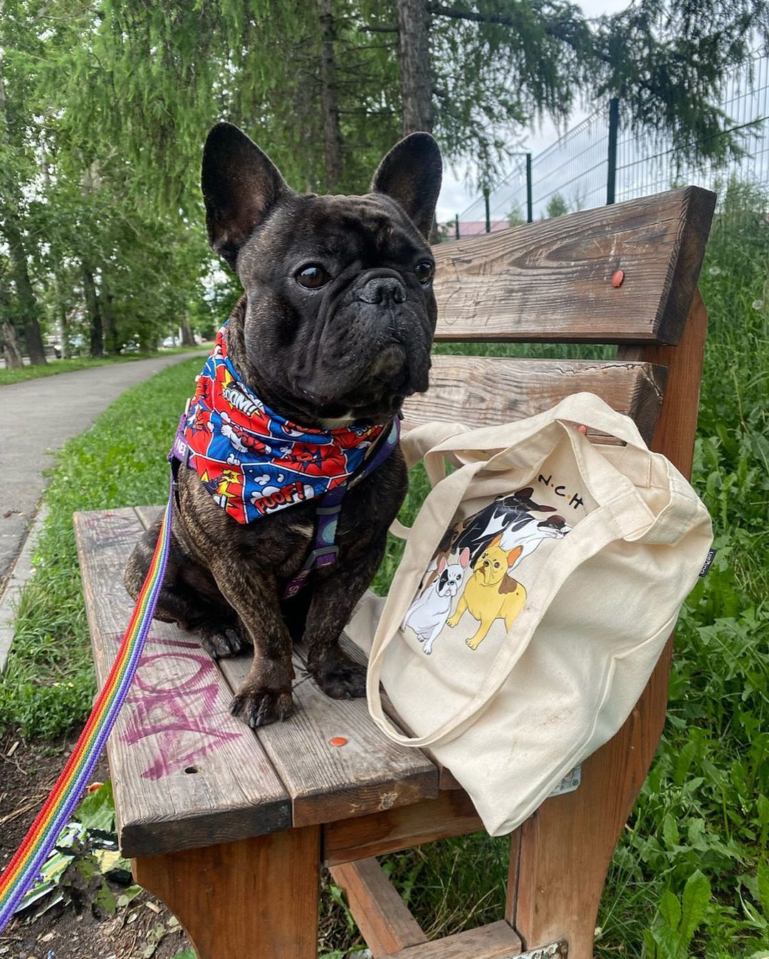 luntovskiy_shop in LOOKY. . Бандана 🧣

Несмотря...