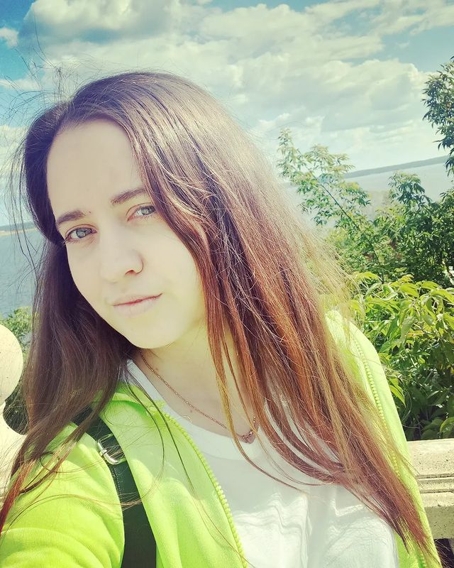 a.n.stsha в LOOKY. . null