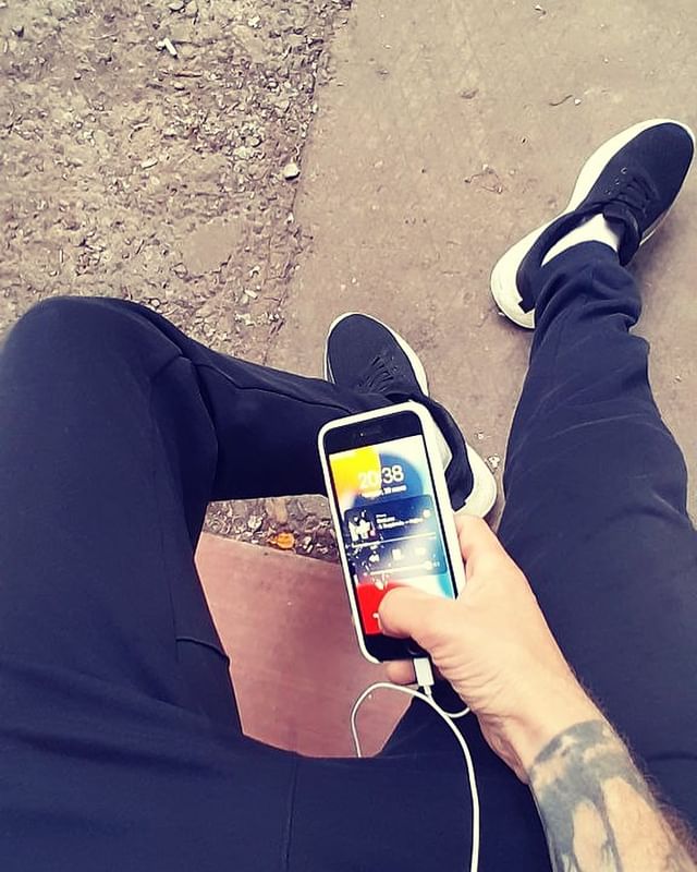 a_.dieb в LOOKY. . null