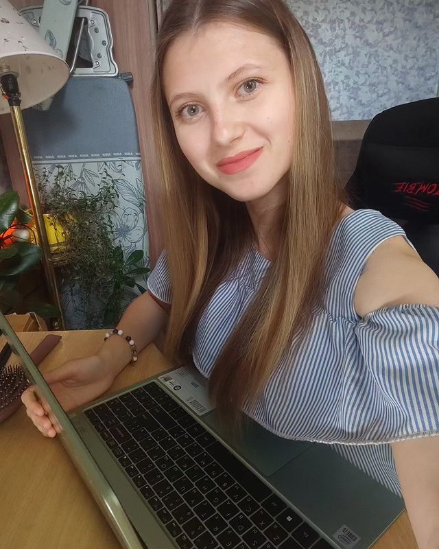 Галинка-Малинка в LOOKY. #всебудетнонесразу⚖️. Хочу с вами поделить...