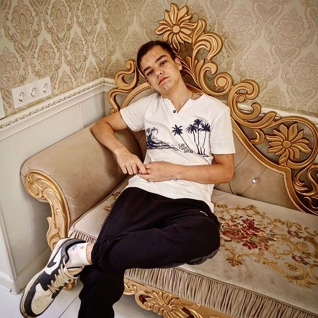 smalya_ в LOOKY. . Диван песня 😁