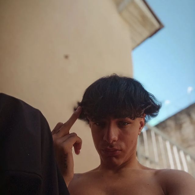 joaocviitor в LOOKY. . F*ck Love💔