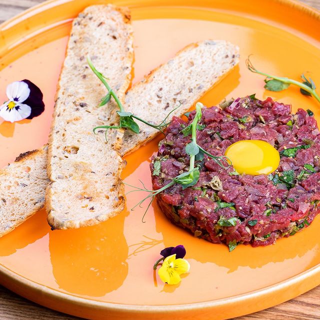 fork.restobar в LOOKY. . 🤓 Тар-тар — это блю...