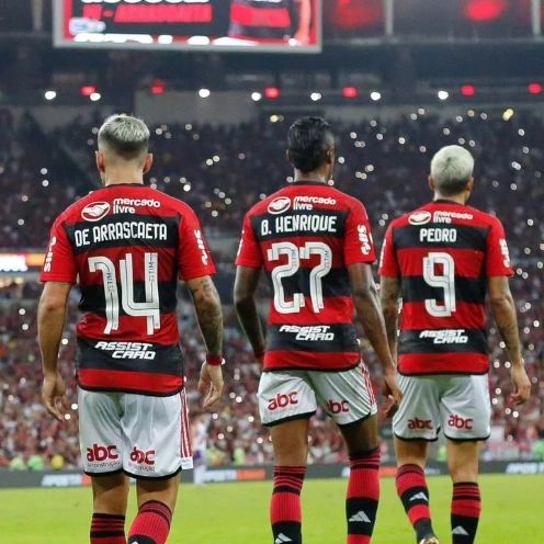 srchagas.flamengo в LOOKY. . Cada um vive sua pró...